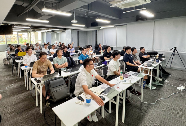 我院李宇老师参加国际初级运动表现分析师赋能专业课程建设