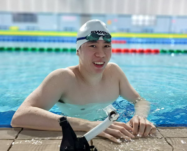 我校学生马敬翔入选国家蹼泳集训队 备战2026年蹼泳世界杯